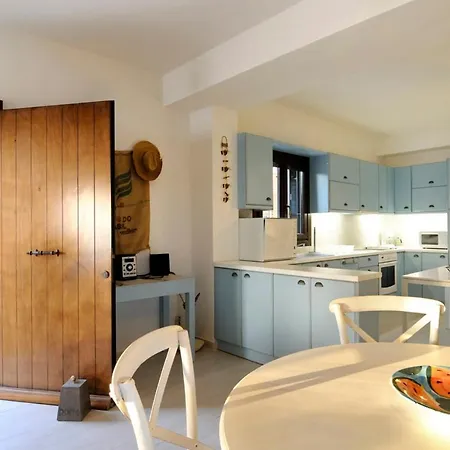 Villa Afrodite Five *